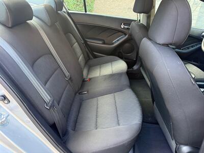 2014 Kia Forte LX - Photo 19 - Poulsbo, WA 98370