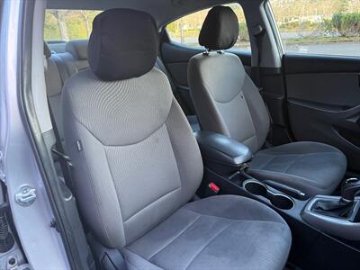 2016 Hyundai Elantra SE   - Photo 20 - Poulsbo, WA 98370