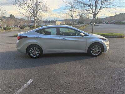 2016 Hyundai Elantra SE   - Photo 4 - Poulsbo, WA 98370