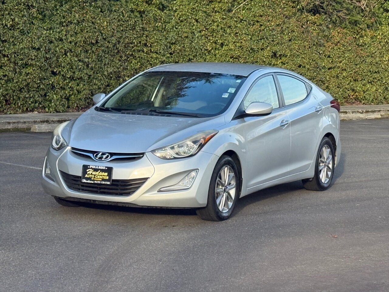 2016 Hyundai Elantra SE   - Photo 1 - Poulsbo, WA 98370