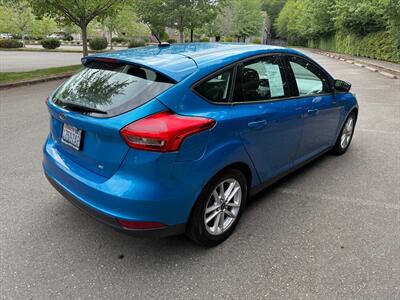 2016 Ford Focus SE   - Photo 5 - Poulsbo, WA 98370