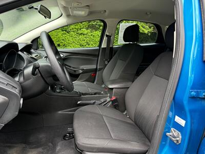 2016 Ford Focus SE   - Photo 7 - Poulsbo, WA 98370