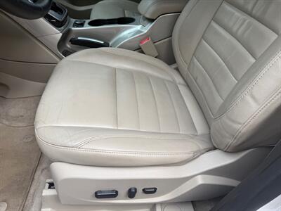 2014 Ford C-Max SEL Energy - Photo 11 - Poulsbo, WA 98370