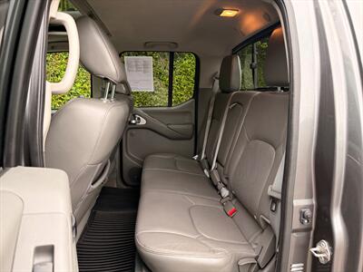 2016 Nissan Frontier Crew Cab SL  Long Bed - Photo 29 - Poulsbo, WA 98370
