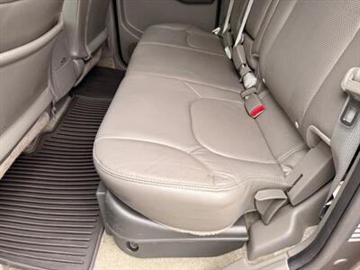 2016 Nissan Frontier Crew Cab SL  Long Bed - Photo 33 - Poulsbo, WA 98370