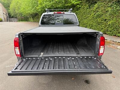 2016 Nissan Frontier Crew Cab SL  Long Bed - Photo 9 - Poulsbo, WA 98370