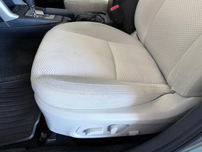 2015 Subaru Forester 2.5i Premium   - Photo 12 - Poulsbo, WA 98370