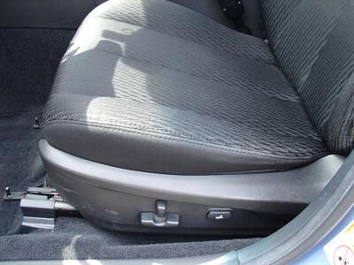 2010 Subaru Outback 2.5i Premium   - Photo 12 - Poulsbo, WA 98370