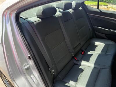 2018 Hyundai Elantra Limited   - Photo 25 - Poulsbo, WA 98370