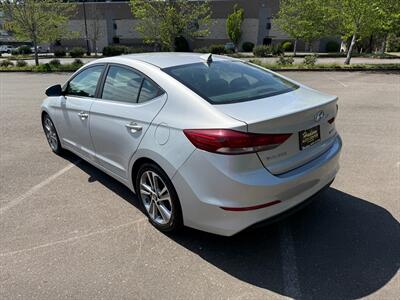 2018 Hyundai Elantra Limited   - Photo 5 - Poulsbo, WA 98370