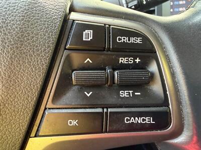 2018 Hyundai Elantra Limited   - Photo 14 - Poulsbo, WA 98370
