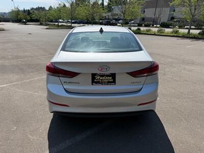 2018 Hyundai Elantra Limited   - Photo 6 - Poulsbo, WA 98370
