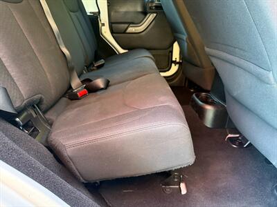 2015 Jeep Wrangler Unlimited Sport S   - Photo 31 - Poulsbo, WA 98370