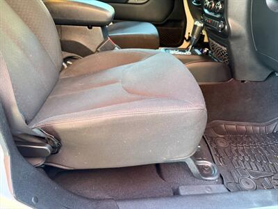 2015 Jeep Wrangler Unlimited Sport S   - Photo 24 - Poulsbo, WA 98370