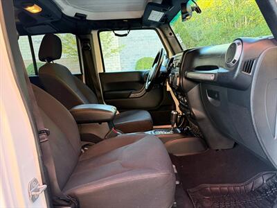 2015 Jeep Wrangler Unlimited Sport S   - Photo 22 - Poulsbo, WA 98370