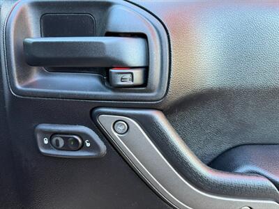 2015 Jeep Wrangler Unlimited Sport S   - Photo 25 - Poulsbo, WA 98370