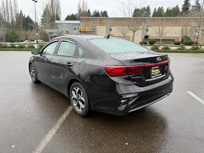 2020 Kia Forte LXS   - Photo 7 - Poulsbo, WA 98370