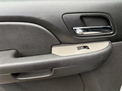 2014 Chevrolet Tahoe LT  Z71 - Photo 33 - Poulsbo, WA 98370