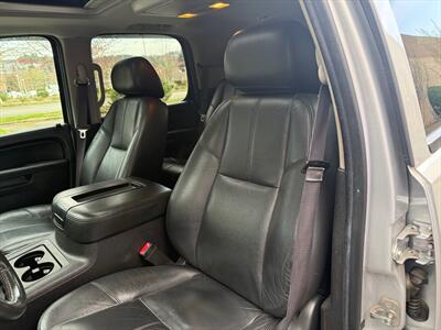 2014 Chevrolet Tahoe LT  Z71 - Photo 8 - Poulsbo, WA 98370