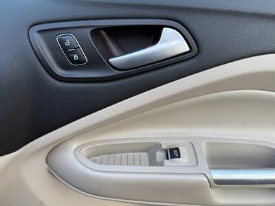 2017 Ford Escape Titanium   - Photo 20 - Poulsbo, WA 98370