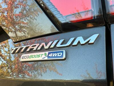2017 Ford Escape Titanium   - Photo 10 - Poulsbo, WA 98370
