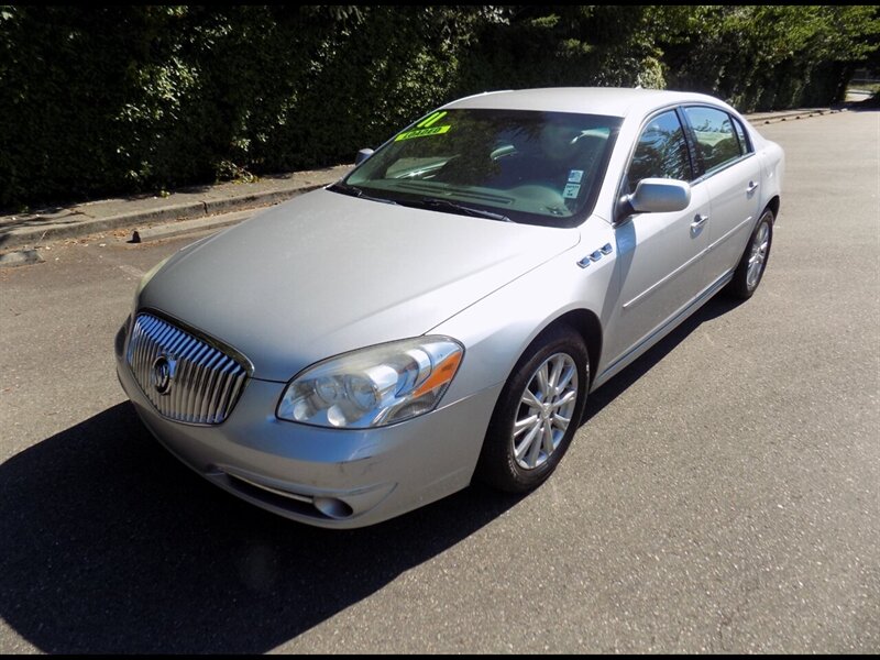 2011 Buick Lucerne CX  