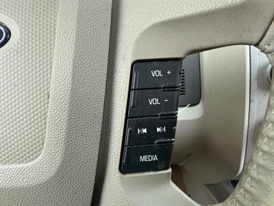 2009 Ford Escape XLT   - Photo 16 - Poulsbo, WA 98370