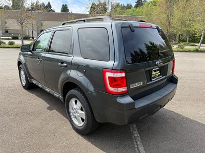 2009 Ford Escape XLT   - Photo 8 - Poulsbo, WA 98370