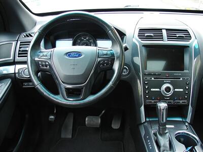 2017 Ford Explorer Limited   - Photo 16 - Poulsbo, WA 98370