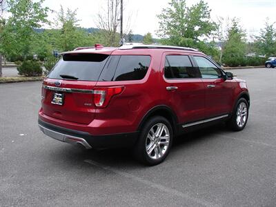 2017 Ford Explorer Limited   - Photo 5 - Poulsbo, WA 98370