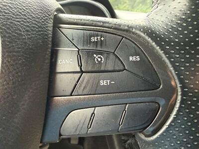 2018 Dodge Durango SXT   - Photo 18 - Poulsbo, WA 98370
