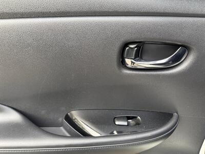 2013 Nissan LEAF SL   - Photo 28 - Poulsbo, WA 98370
