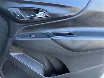 2019 Chevrolet Equinox LT   - Photo 26 - Poulsbo, WA 98370