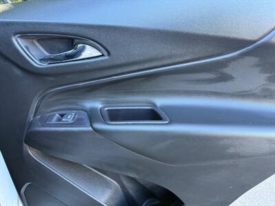 2019 Chevrolet Equinox LT   - Photo 31 - Poulsbo, WA 98370