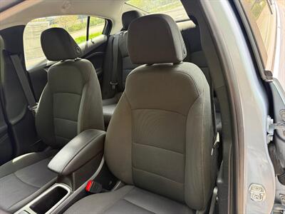 2018 Chevrolet Cruze LS Auto   - Photo 10 - Poulsbo, WA 98370