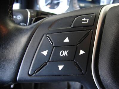 2015 Mercedes-Benz 350   - Photo 16 - Poulsbo, WA 98370