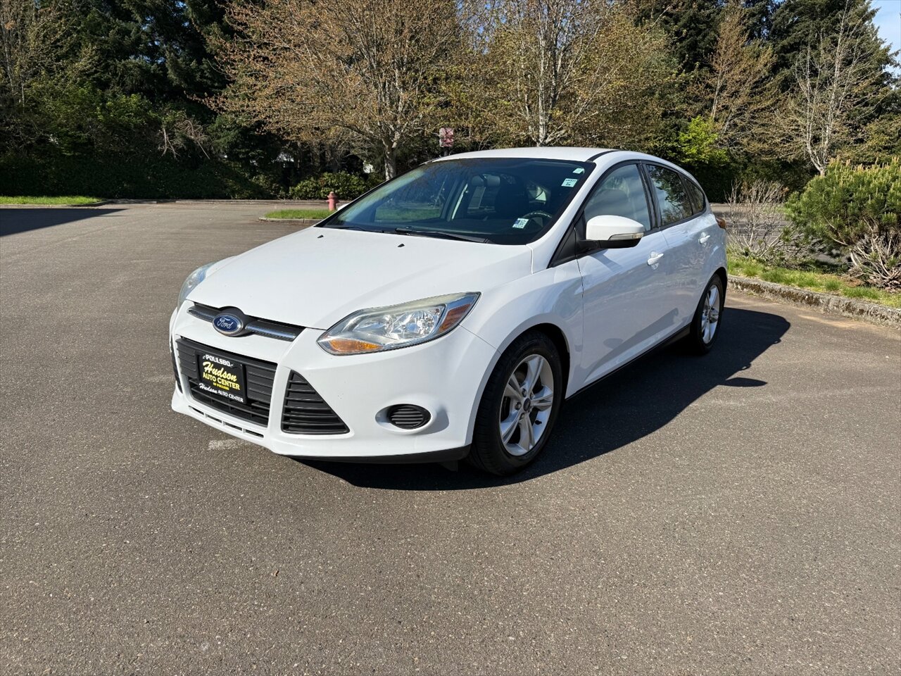 2014 Ford Focus SE   - Photo 1 - Poulsbo, WA 98370