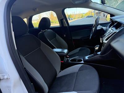 2014 Ford Focus SE   - Photo 20 - Poulsbo, WA 98370
