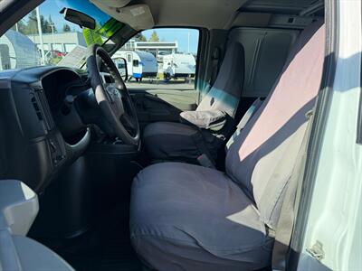 2004 Chevrolet Express 2500 - Photo 9 - Poulsbo, WA 98370