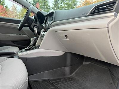 2019 Hyundai Elantra SEL   - Photo 26 - Poulsbo, WA 98370