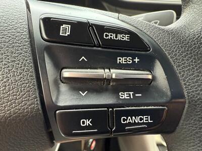 2019 Hyundai Elantra SEL   - Photo 18 - Poulsbo, WA 98370