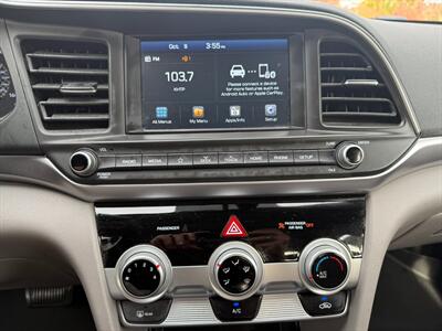 2019 Hyundai Elantra SEL   - Photo 19 - Poulsbo, WA 98370