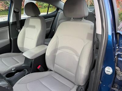 2019 Hyundai Elantra SEL   - Photo 12 - Poulsbo, WA 98370