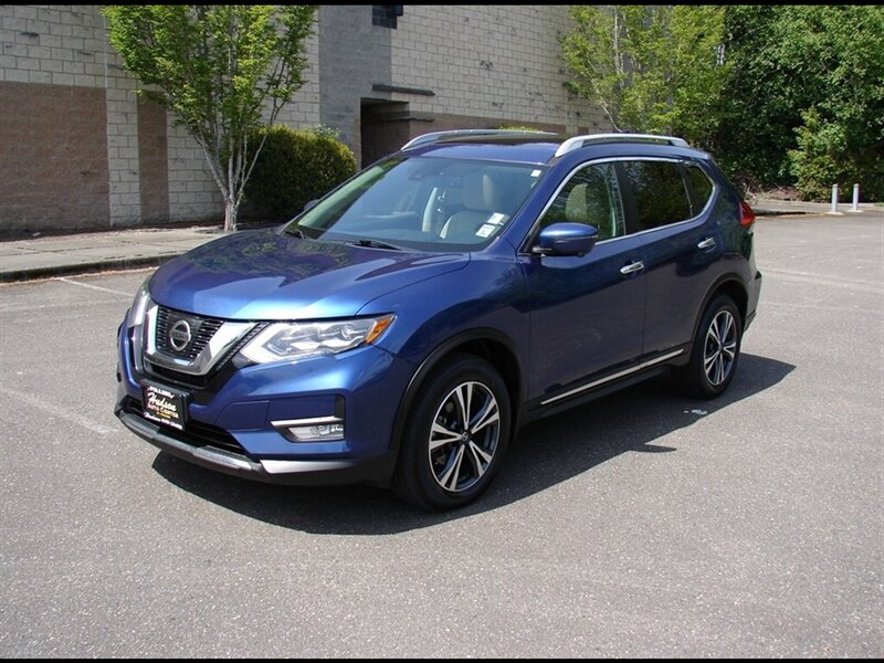 2017 Nissan Rogue SL  