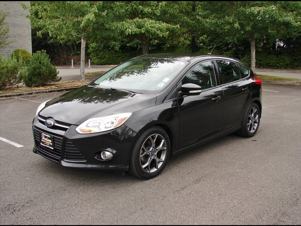 2013 Ford Focus SE - Photo 1 - Poulsbo, WA 98370