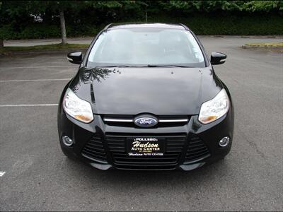 2013 Ford Focus SE   - Photo 2 - Poulsbo, WA 98370