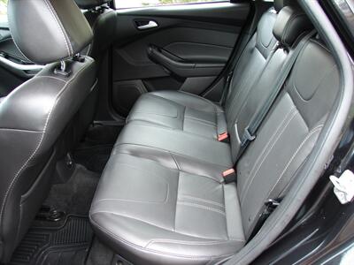 2013 Ford Focus SE   - Photo 22 - Poulsbo, WA 98370