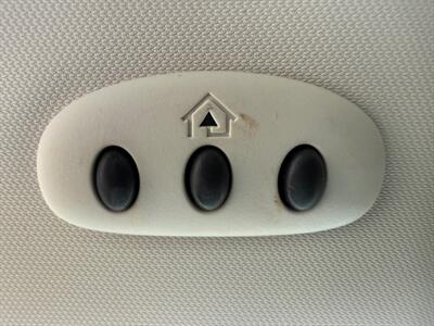 2015 Ford C-Max SEL   - Photo 17 - Poulsbo, WA 98370