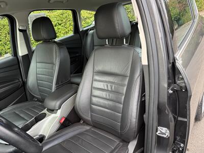 2015 Ford C-Max SEL   - Photo 8 - Poulsbo, WA 98370