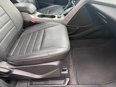 2015 Ford C-Max SEL   - Photo 20 - Poulsbo, WA 98370